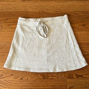 NEVER WORN BRANDY MELVILLE LOUNGE SKIRT